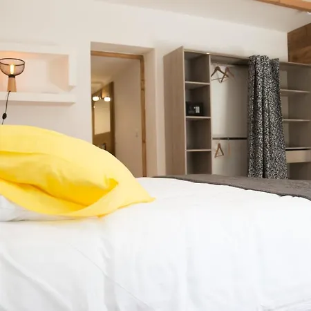 Le Passe Montagne Bed & Breakfast